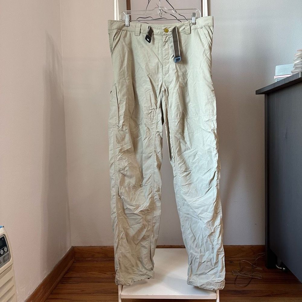 Outdoor Research mens light beige pants sz 36x32 (jk104)